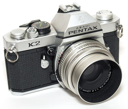 Pentax K2, 1975 [Courtesy of Camerapedia]